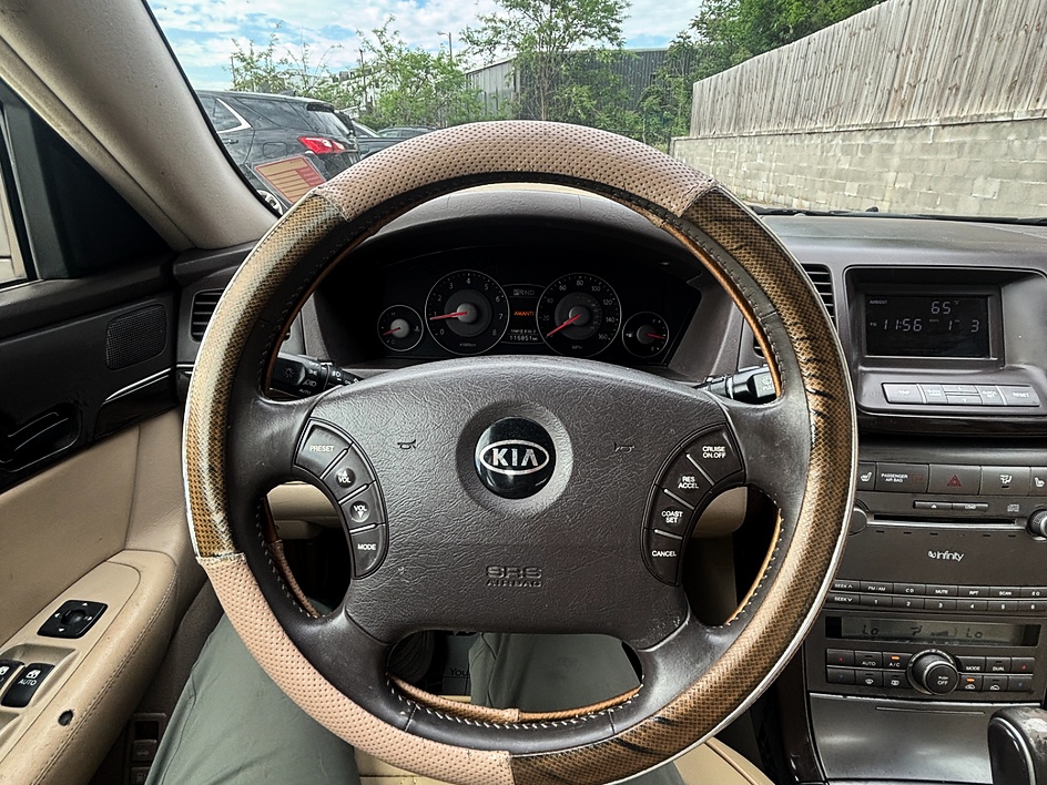 2008 Kia Amanti Base - Photo 16