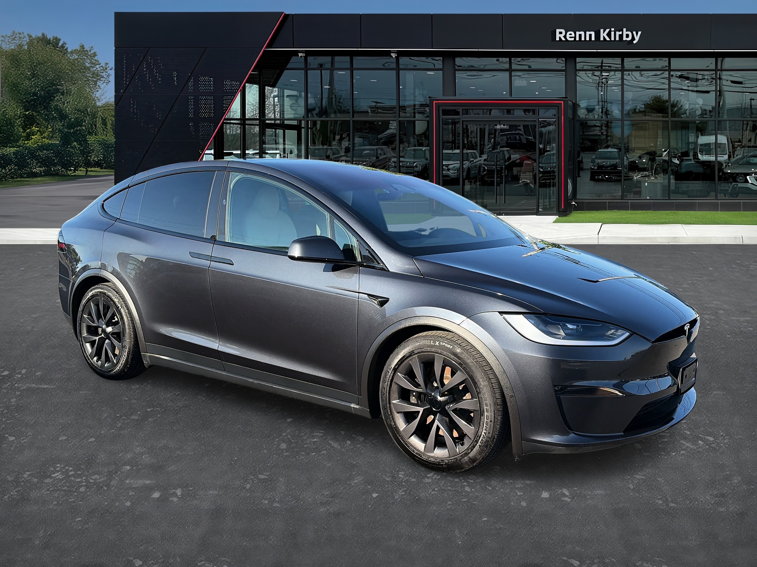 2024 Tesla Model X Long Range's photo