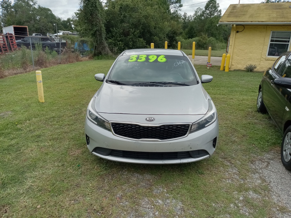 2018 Kia FORTE LX's photo