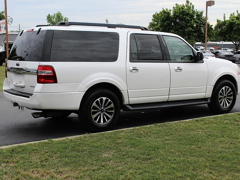 2016 Ford Expedition XLT - Photo 6