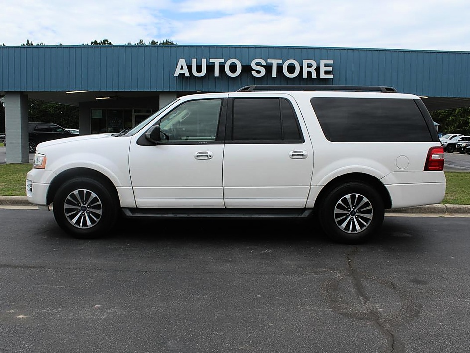 2016 Ford Expedition XLT EL's photo