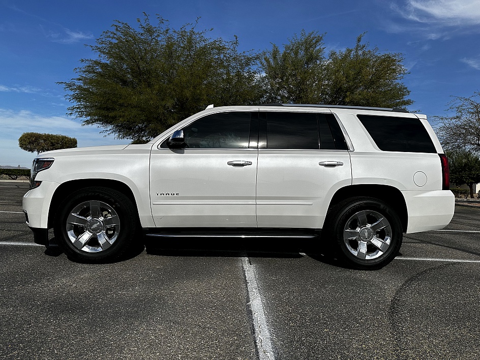 2017 Chevrolet Tahoe Premier's photo