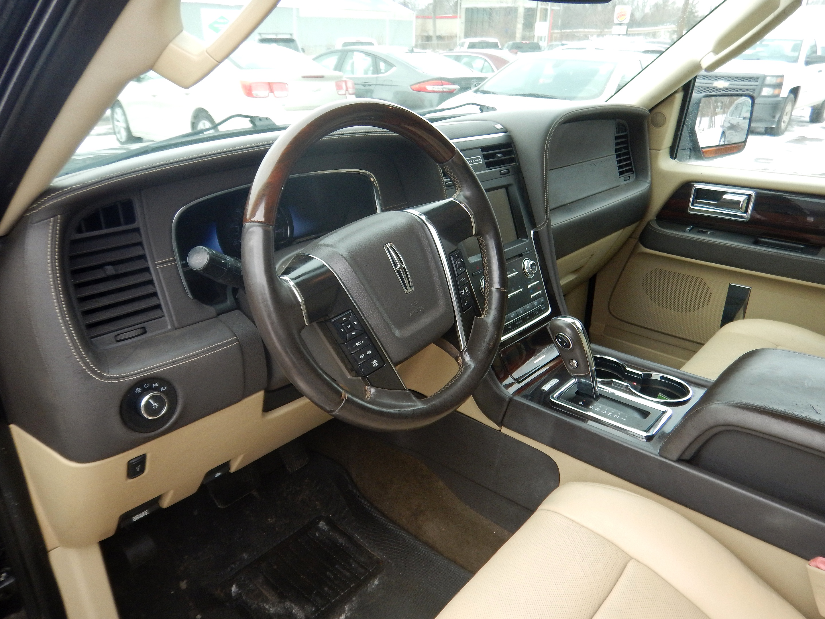 2015 Lincoln Navigator Base - Photo 16