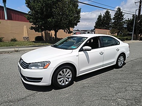 2015 Volkswagen Passat 1.8T Wolfsburg Edition Auto PZEV's photo