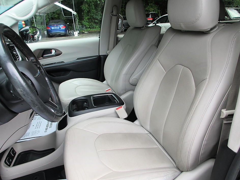 2019 Chrysler Pacifica Touring L Plus - Photo 15