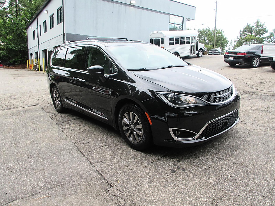 2019 Chrysler Pacifica Touring L Plus - Photo 7