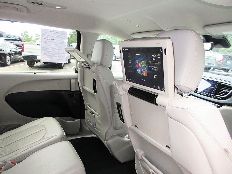 2019 Chrysler Pacifica Touring L Plus - Photo 26