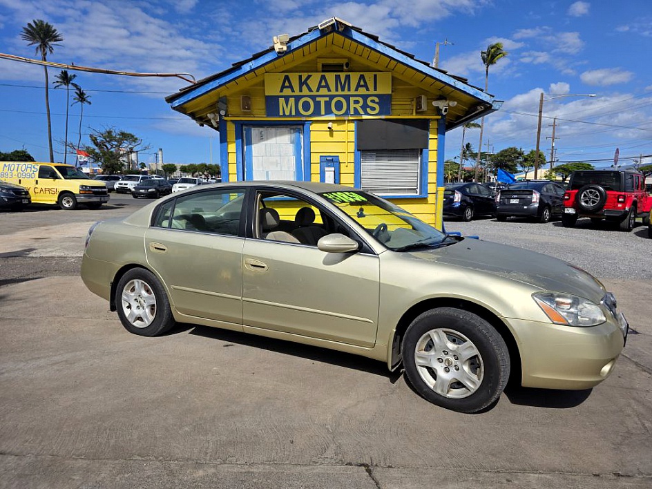 2002 Nissan Altima Base