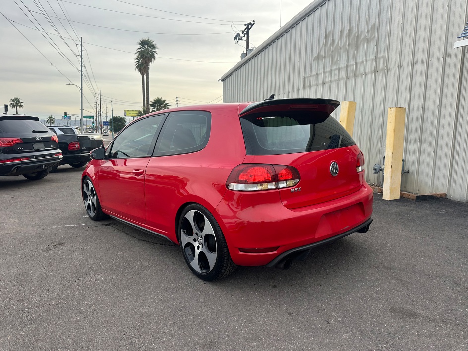 2010 Volkswagen GTI Base - Photo 8