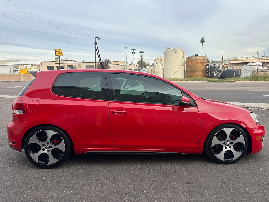 2010 Volkswagen GTI Base - Photo 7