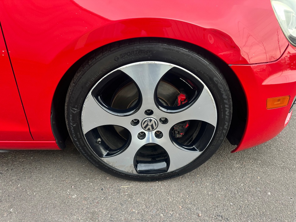 2010 Volkswagen GTI Base - Photo 24