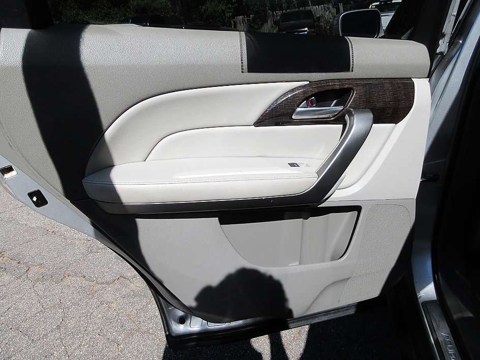 2013 Acura MDX Technology Package - Photo 17