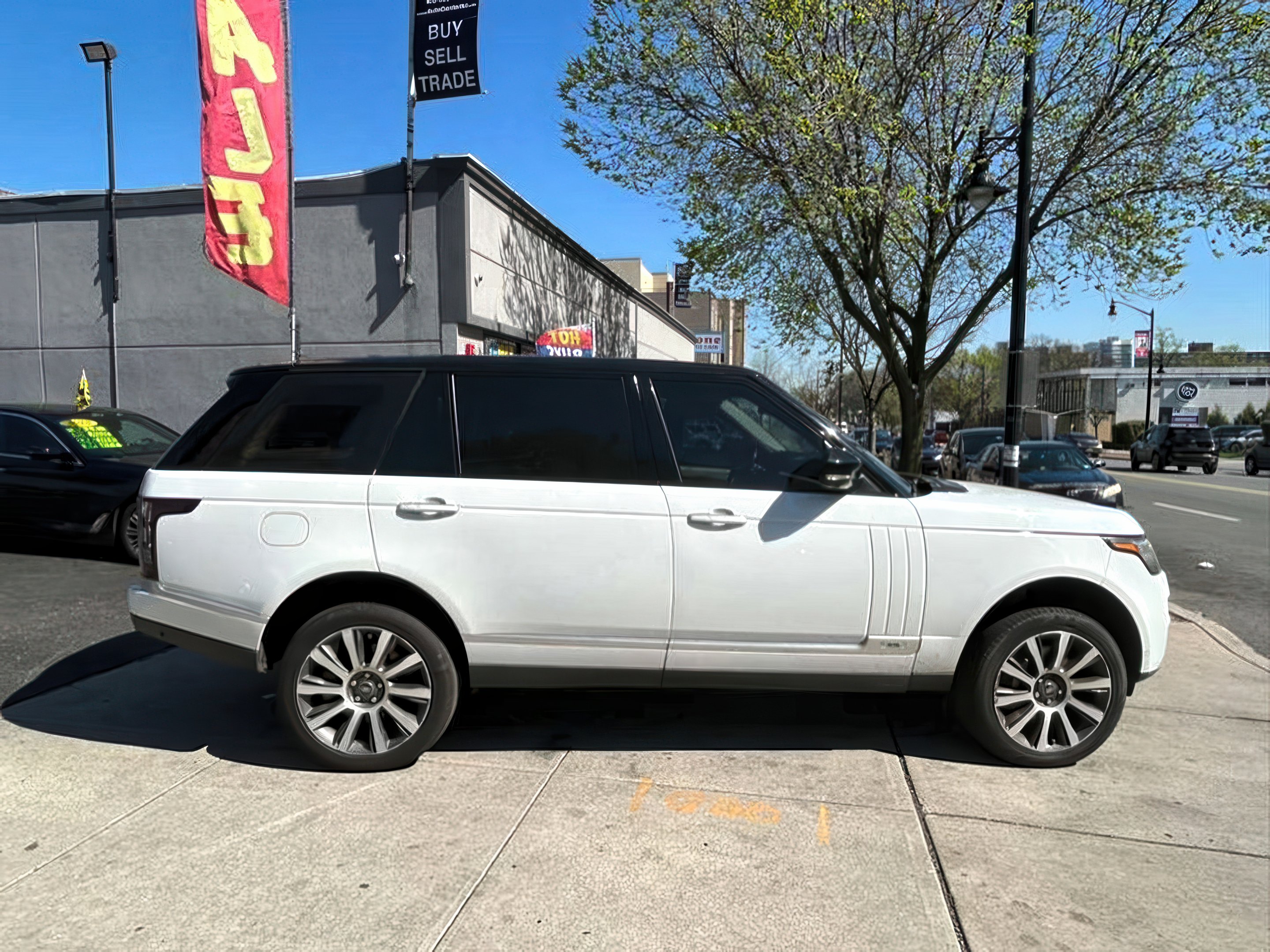 View vehicle photo 4