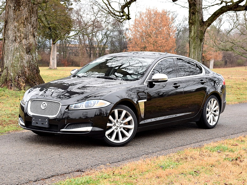 2013 Jaguar XF Base's photo