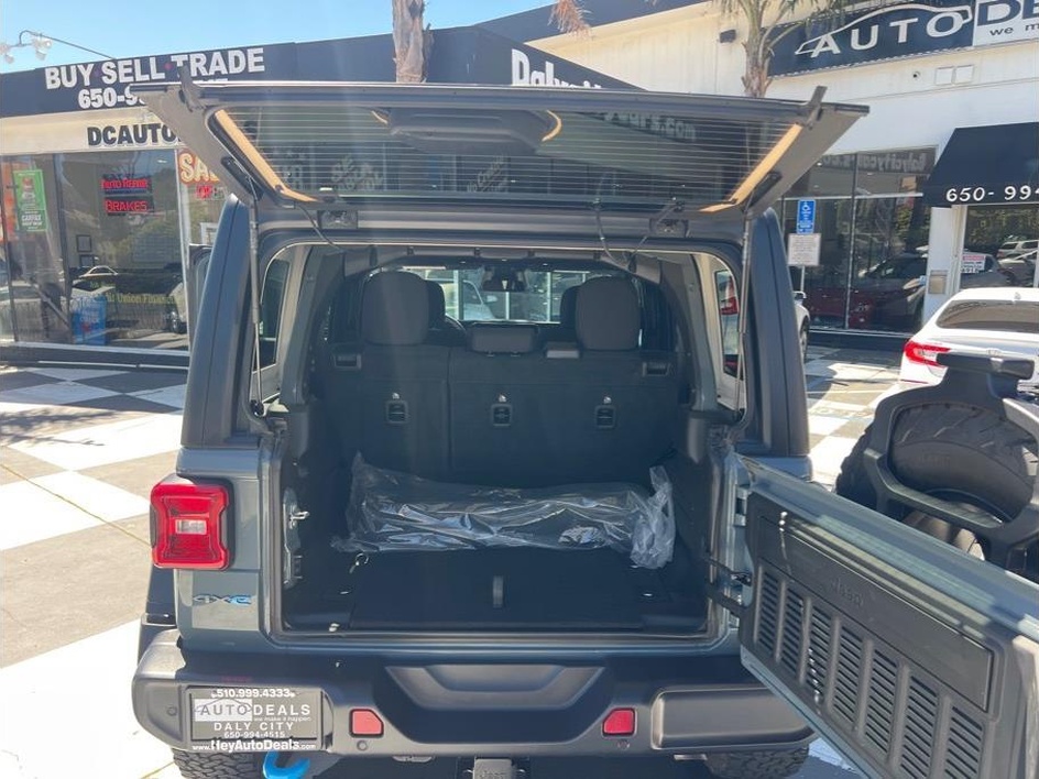 2025 Jeep Wrangler 4xe Rubicon 4XE - Photo 24