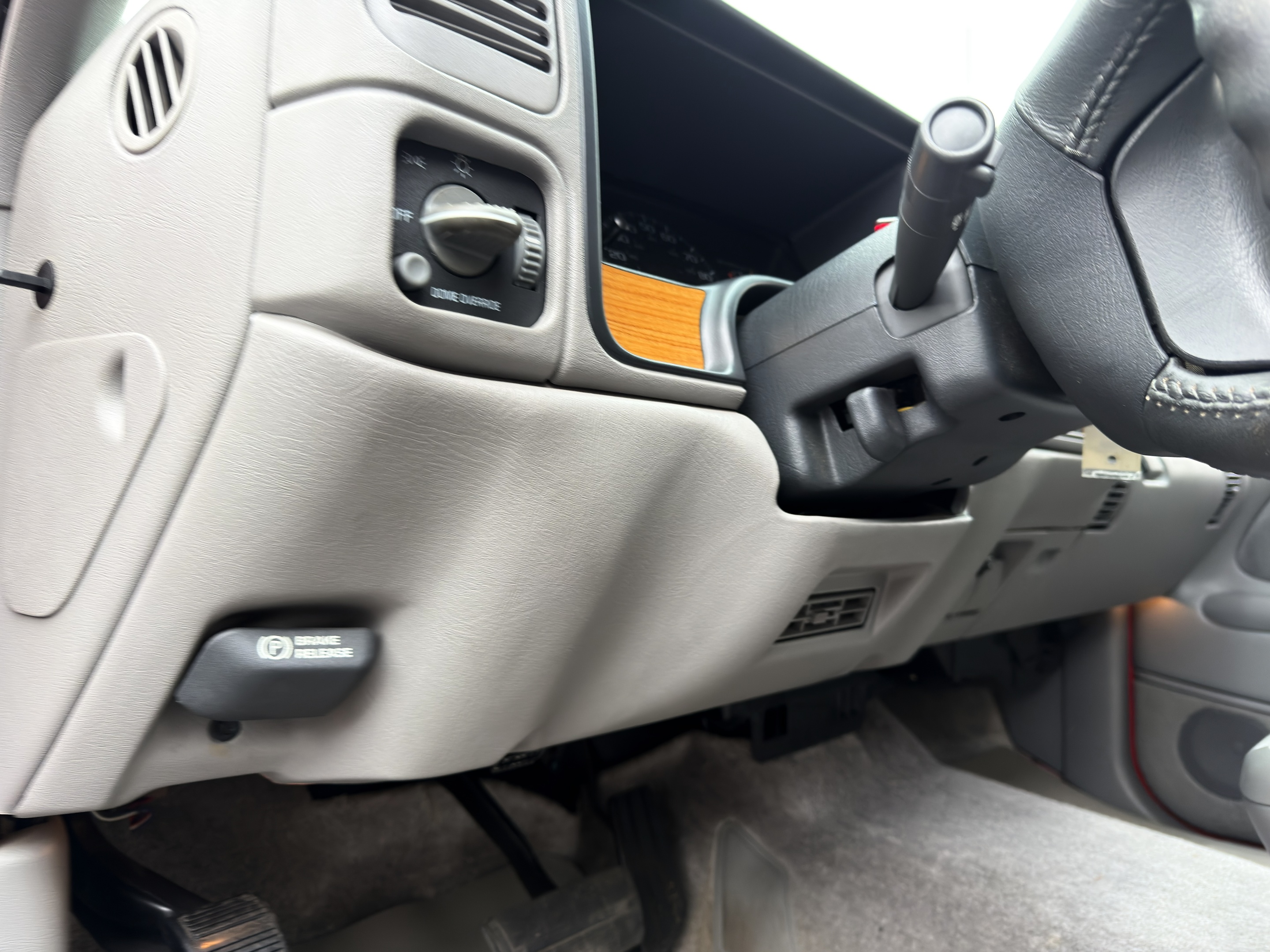1997 GMC Suburban SL - Photo 44
