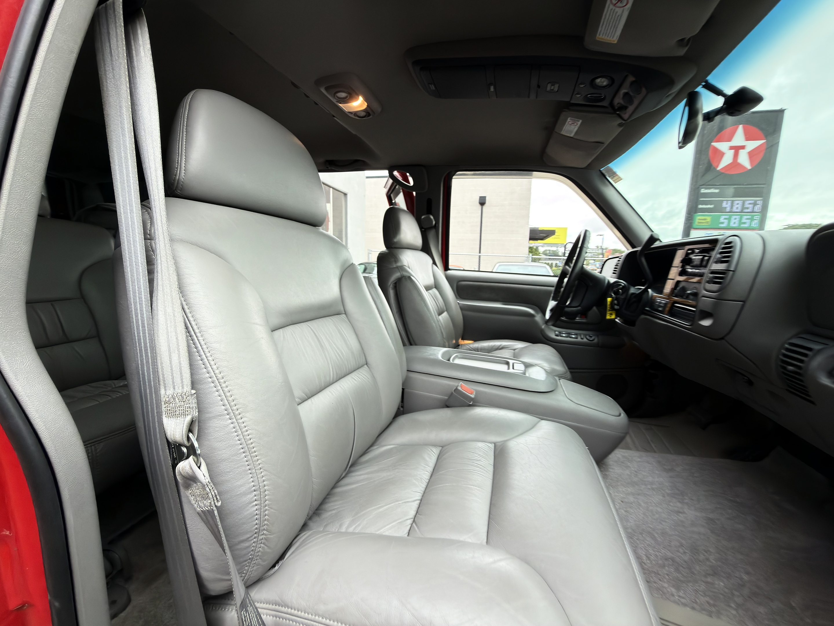 1997 GMC Suburban SL - Photo 53