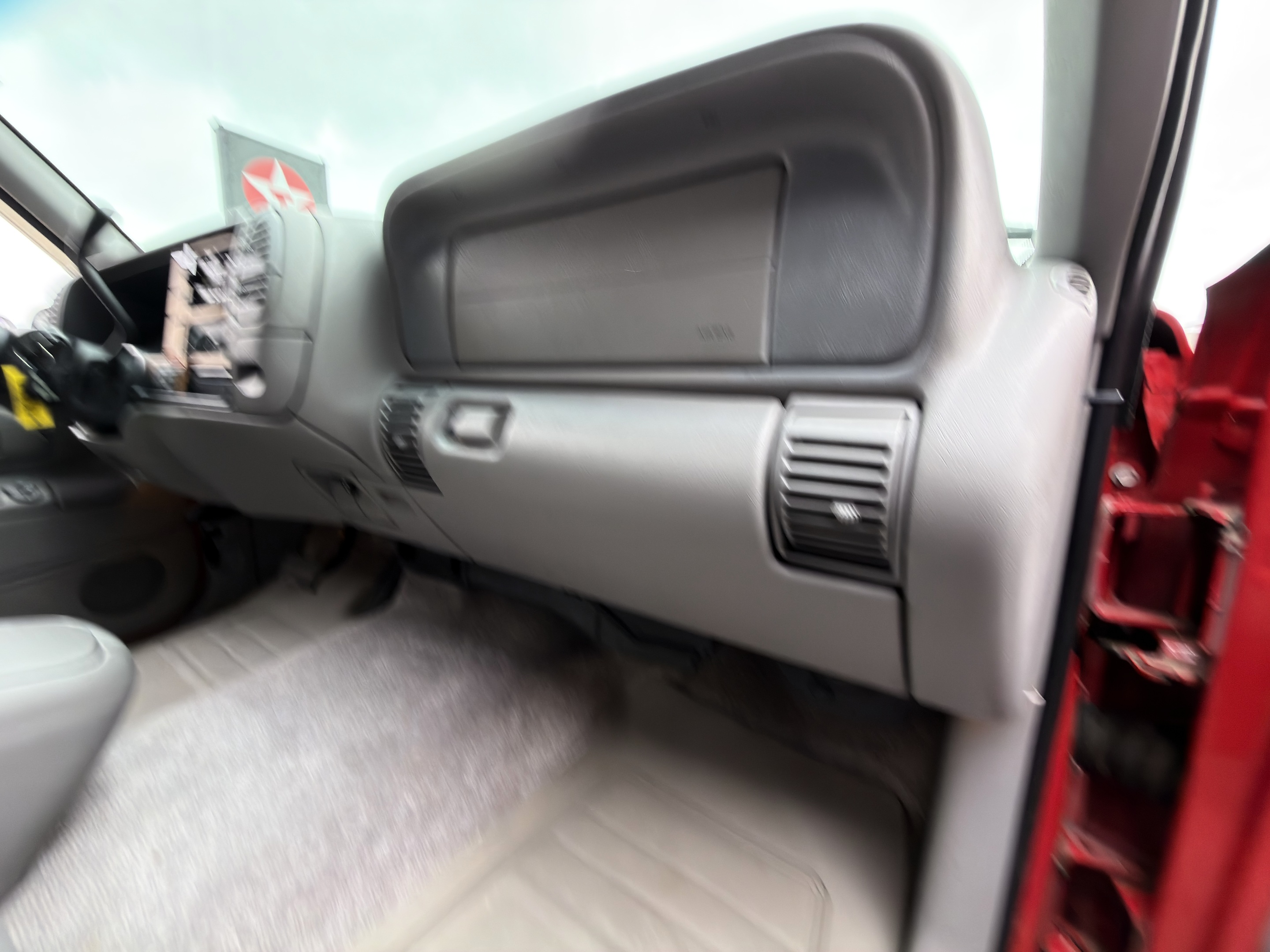 1997 GMC Suburban SL - Photo 59