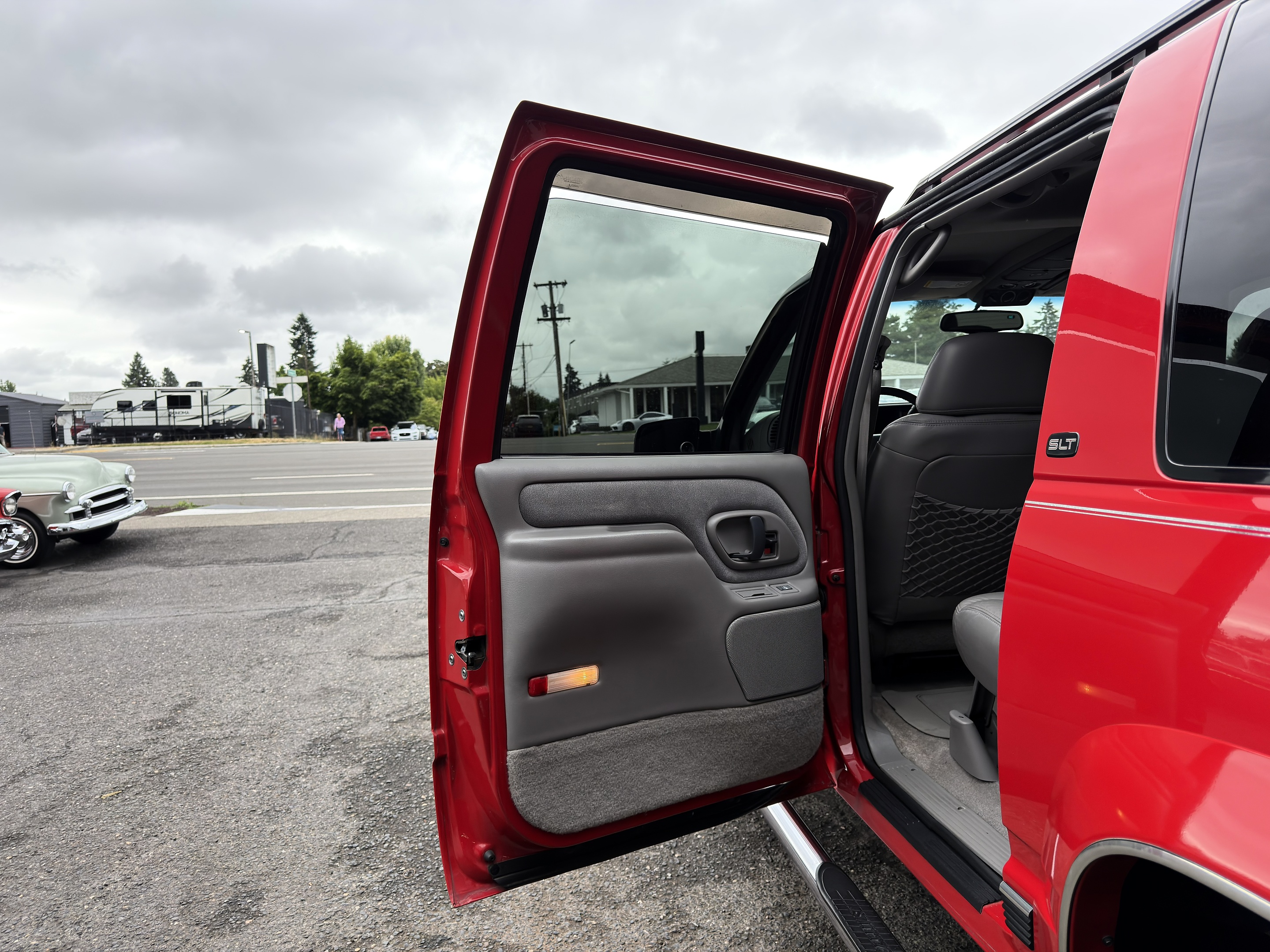 1997 GMC Suburban SL - Photo 69