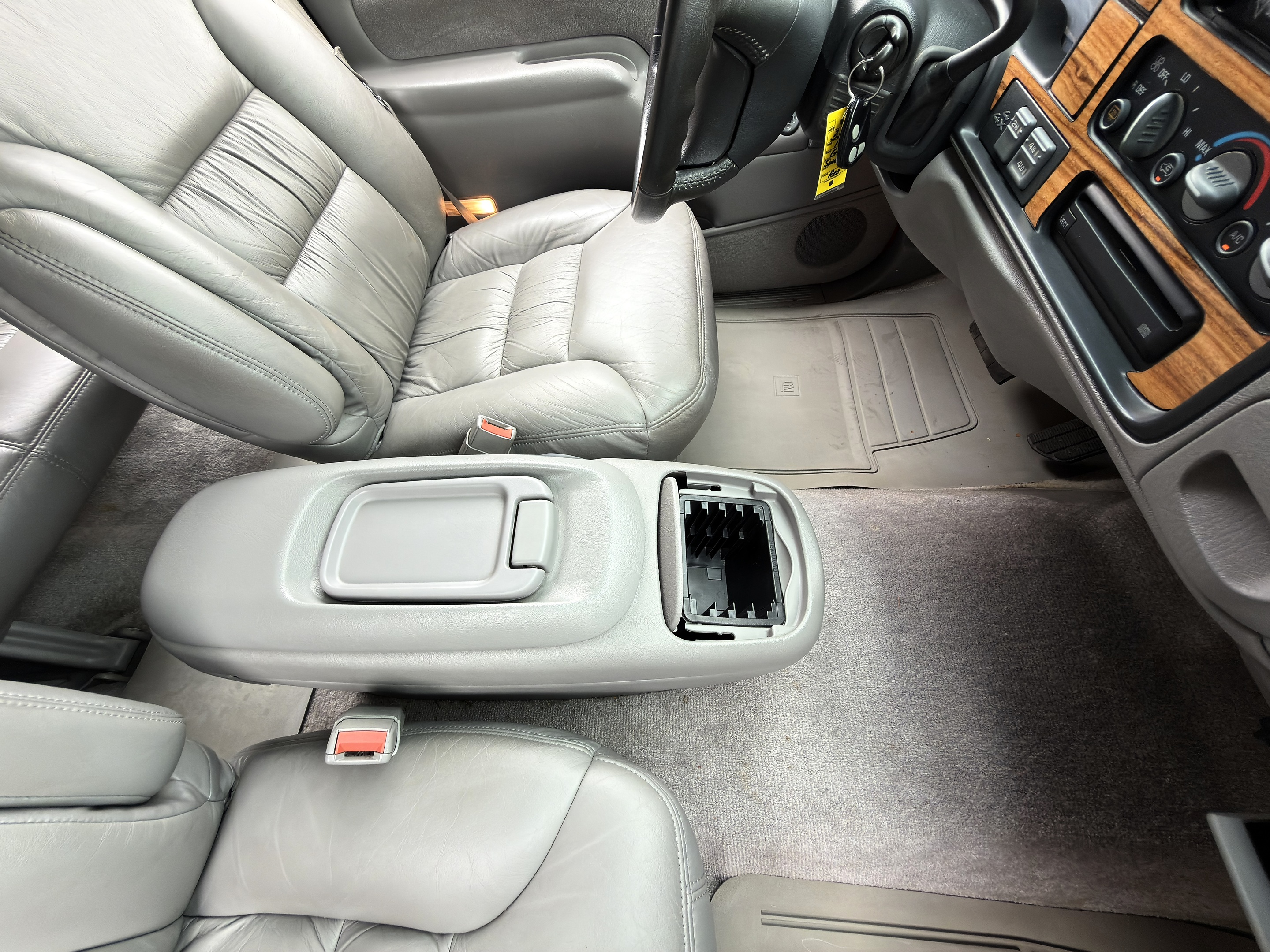 1997 GMC Suburban SL - Photo 64