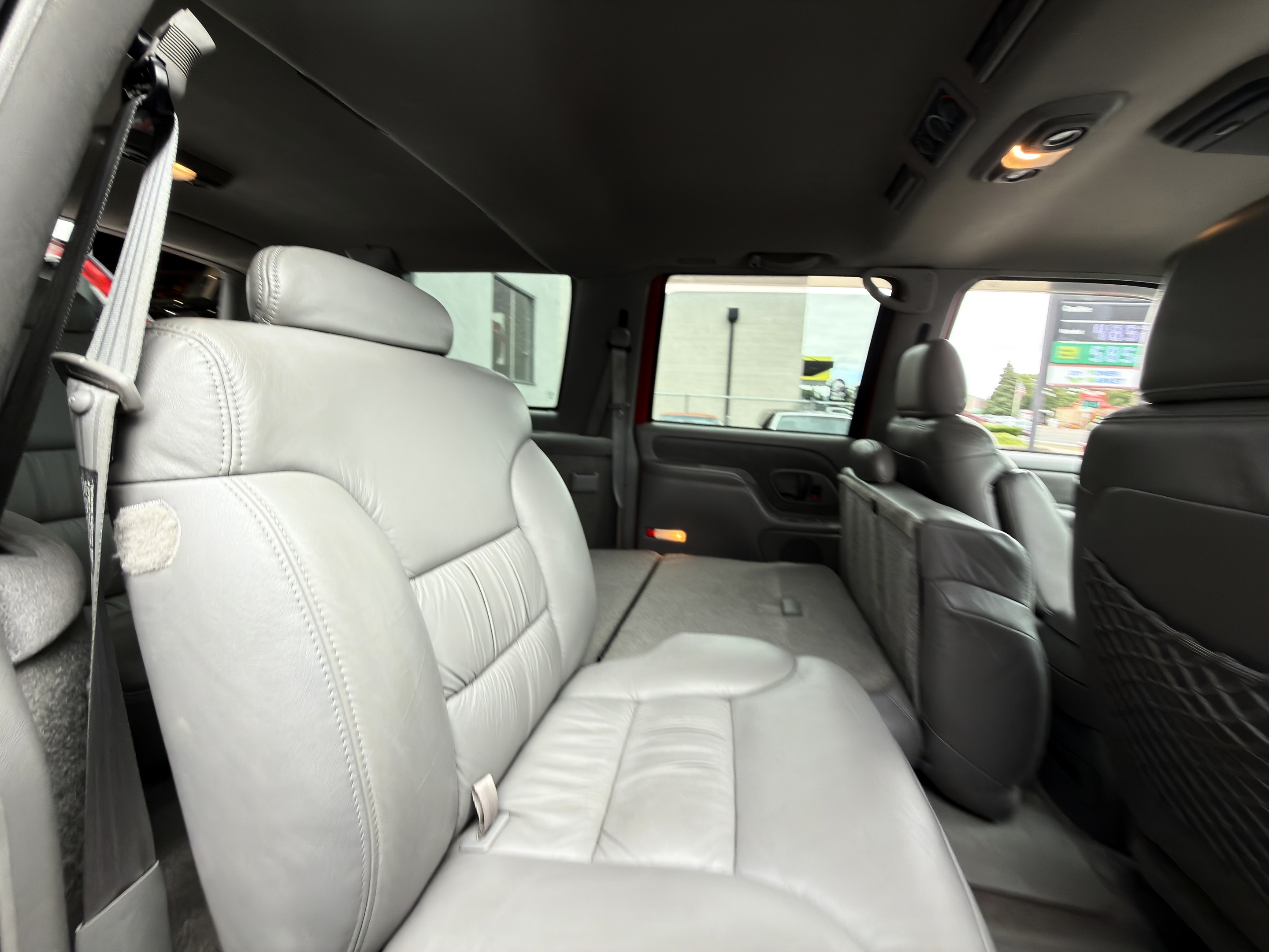 1997 GMC Suburban SL - Photo 100
