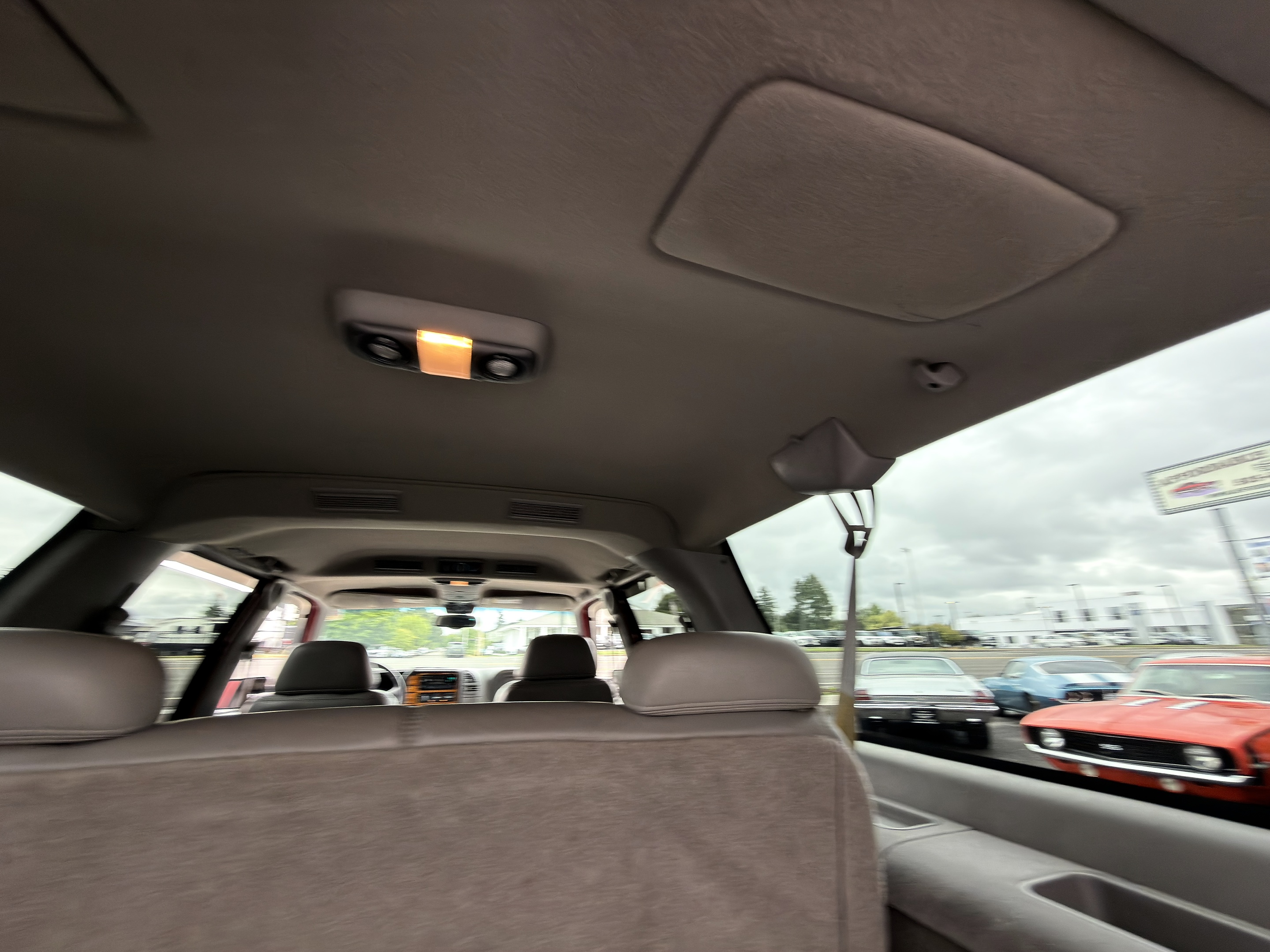 1997 GMC Suburban SL - Photo 117