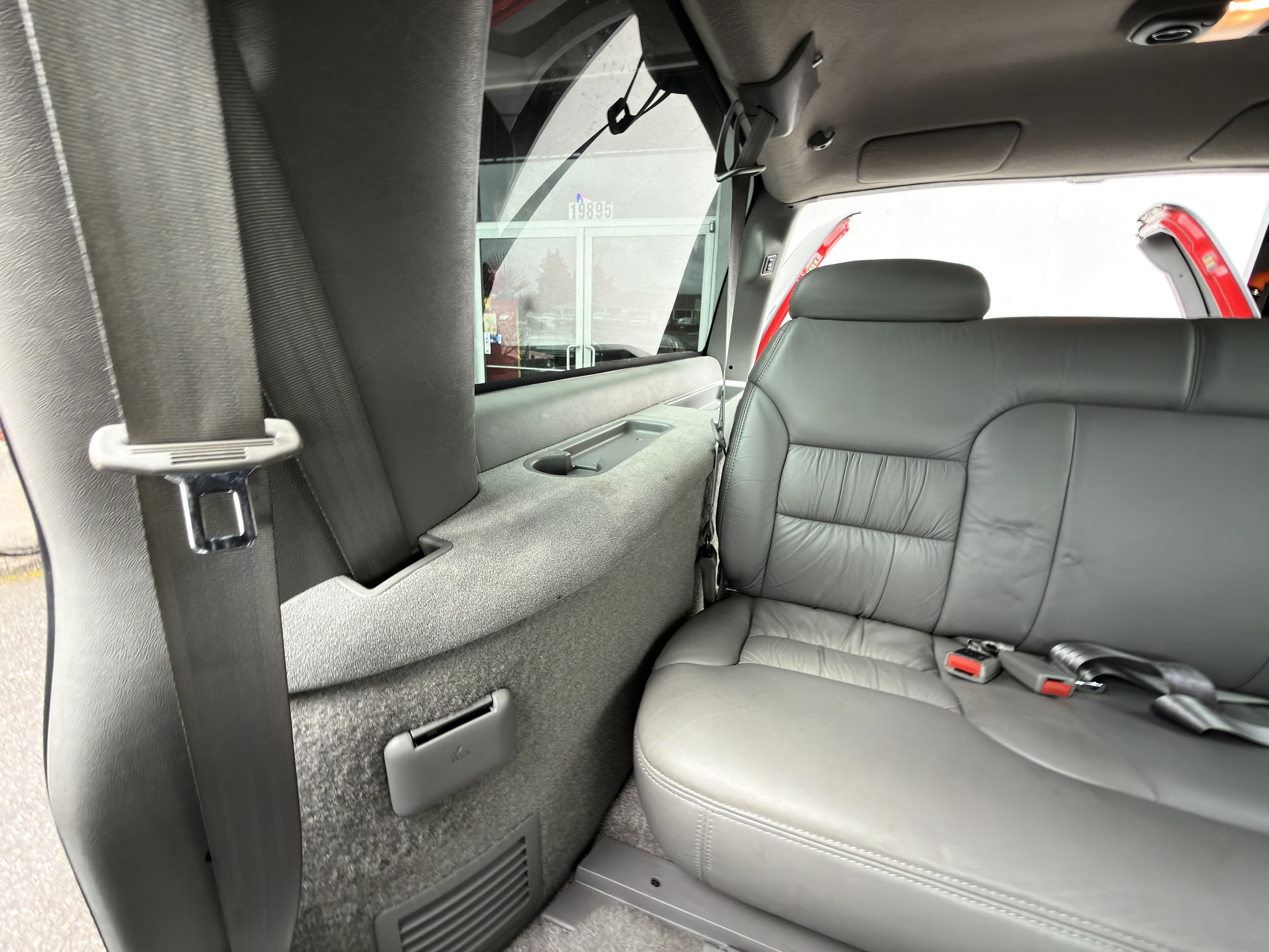 1997 GMC Suburban SL - Photo 109