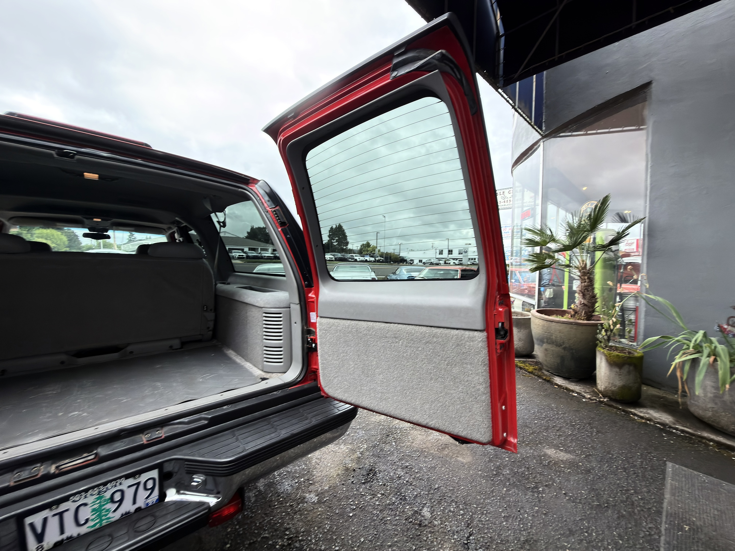 1997 GMC Suburban SL - Photo 112