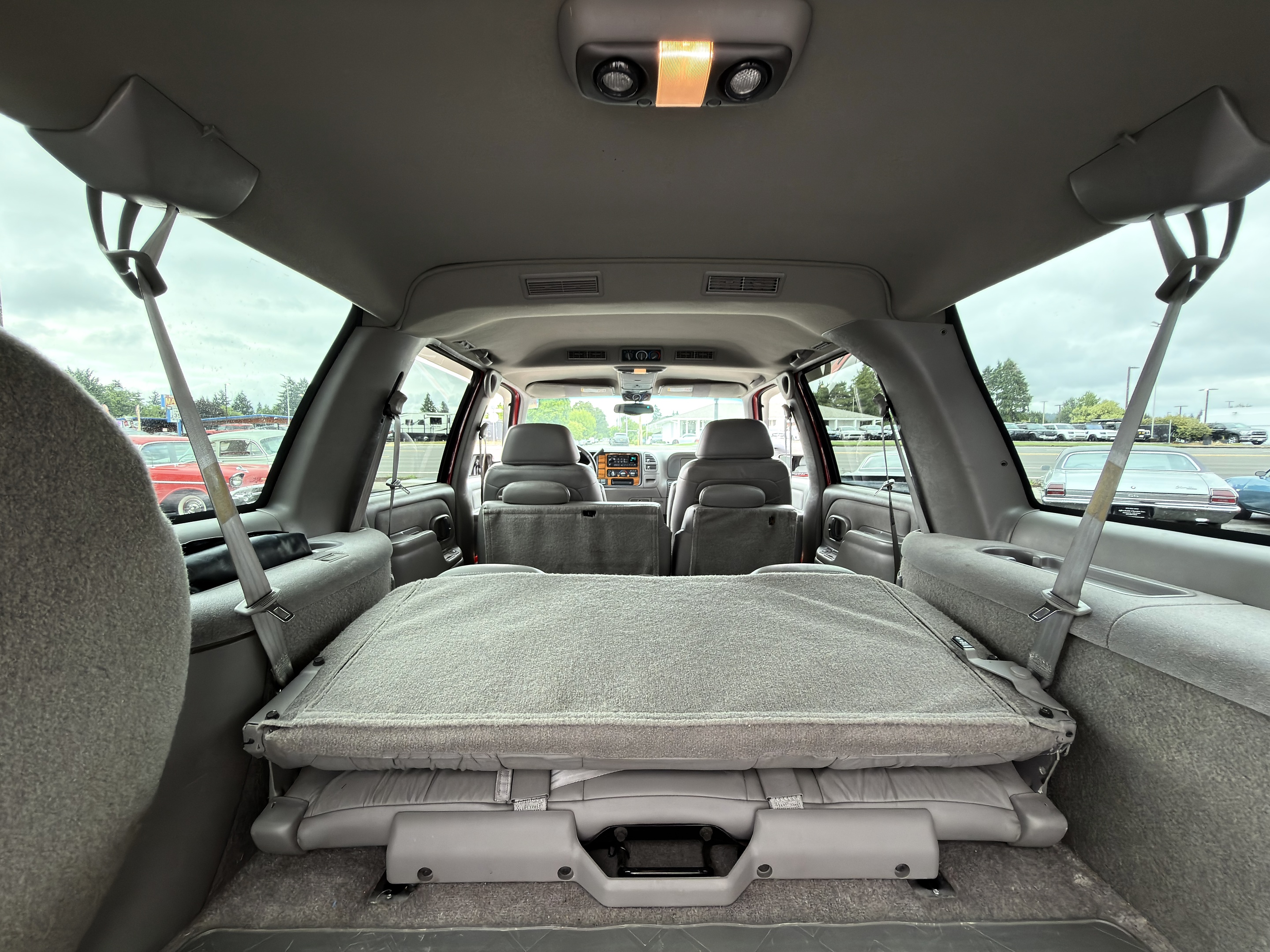1997 GMC Suburban SL - Photo 120