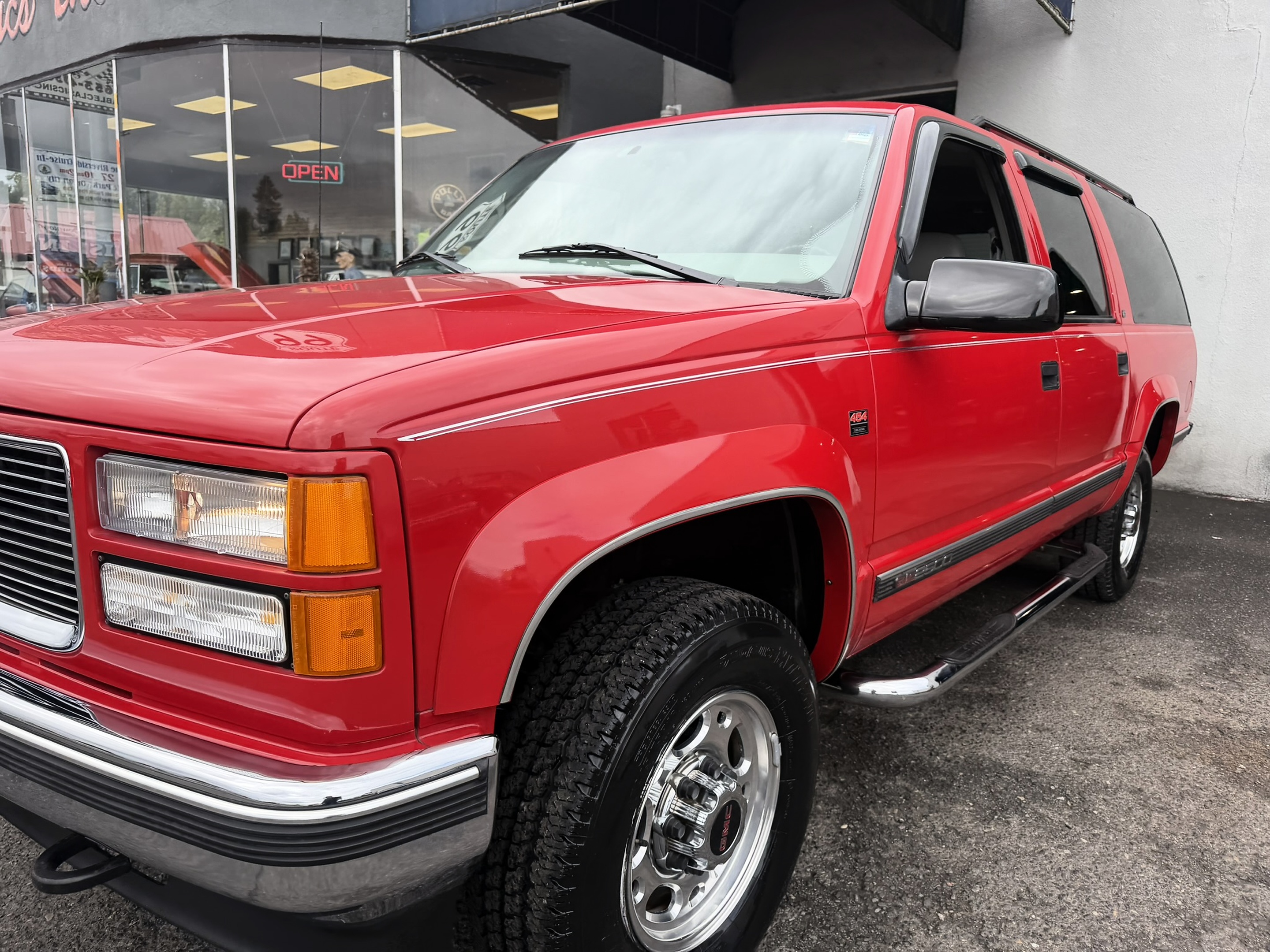 1997 GMC Suburban SL - Photo 135