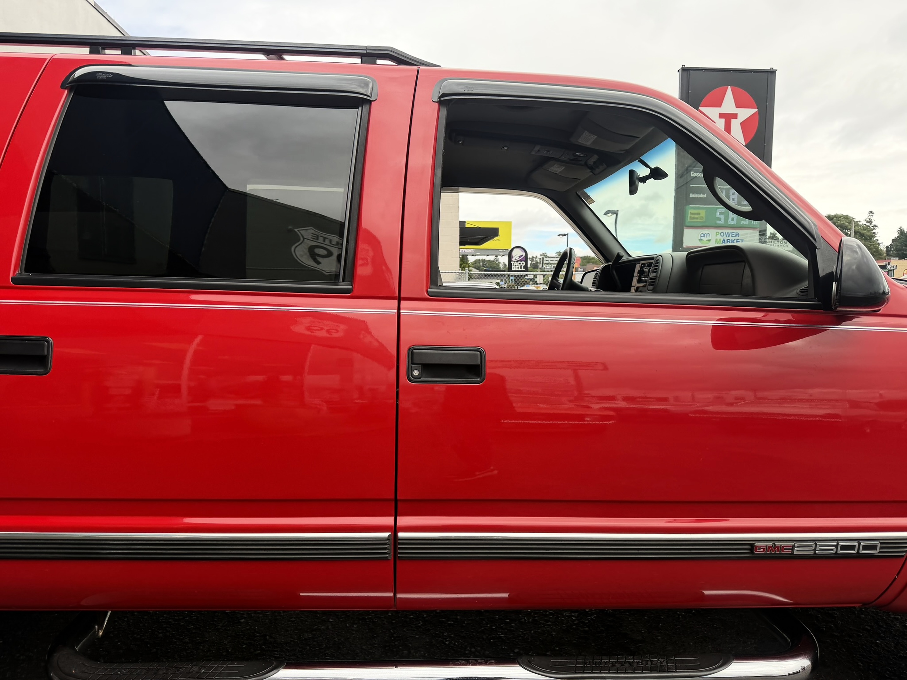 1997 GMC Suburban SL - Photo 149