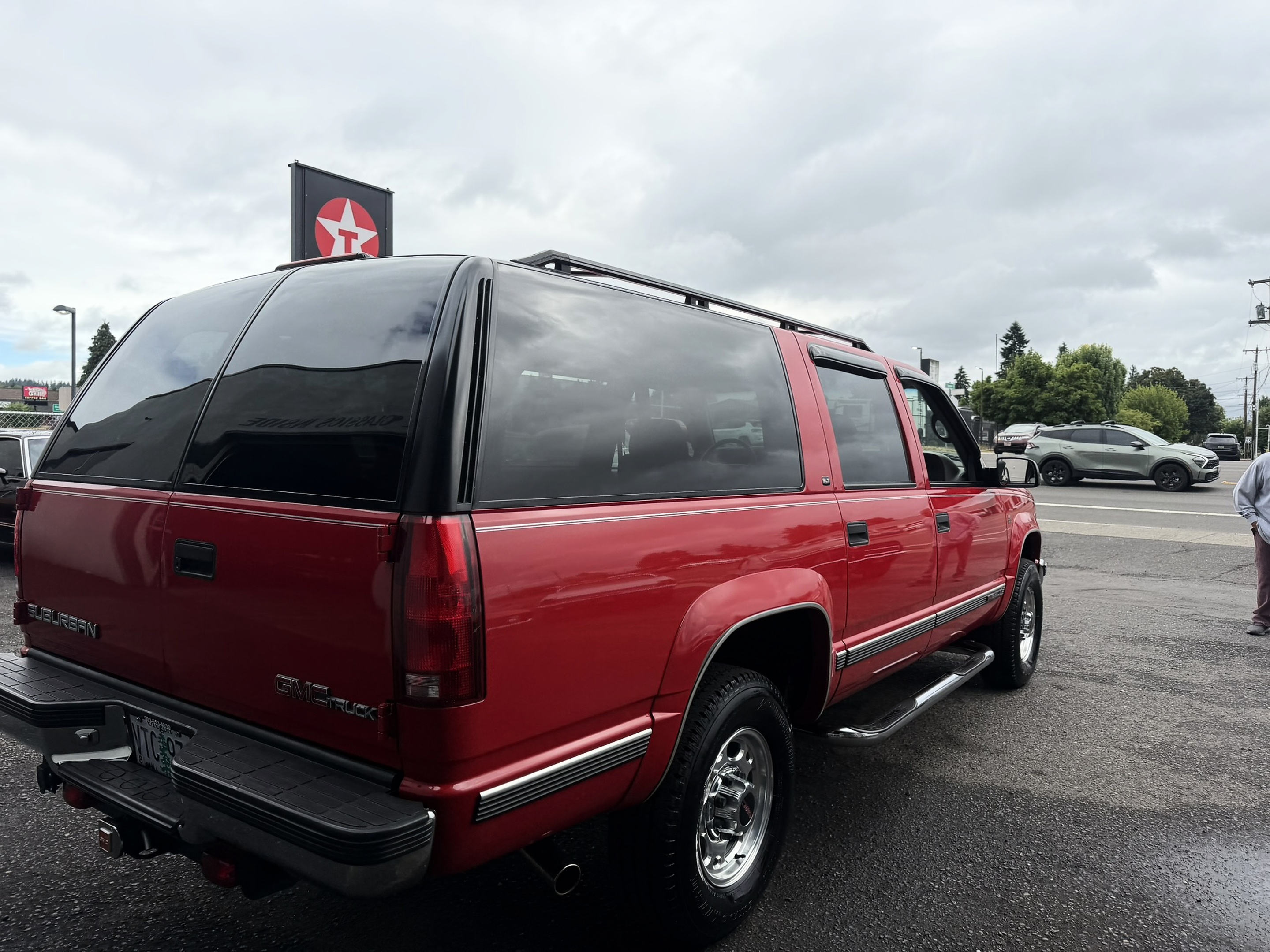 1997 GMC Suburban SL - Photo 155
