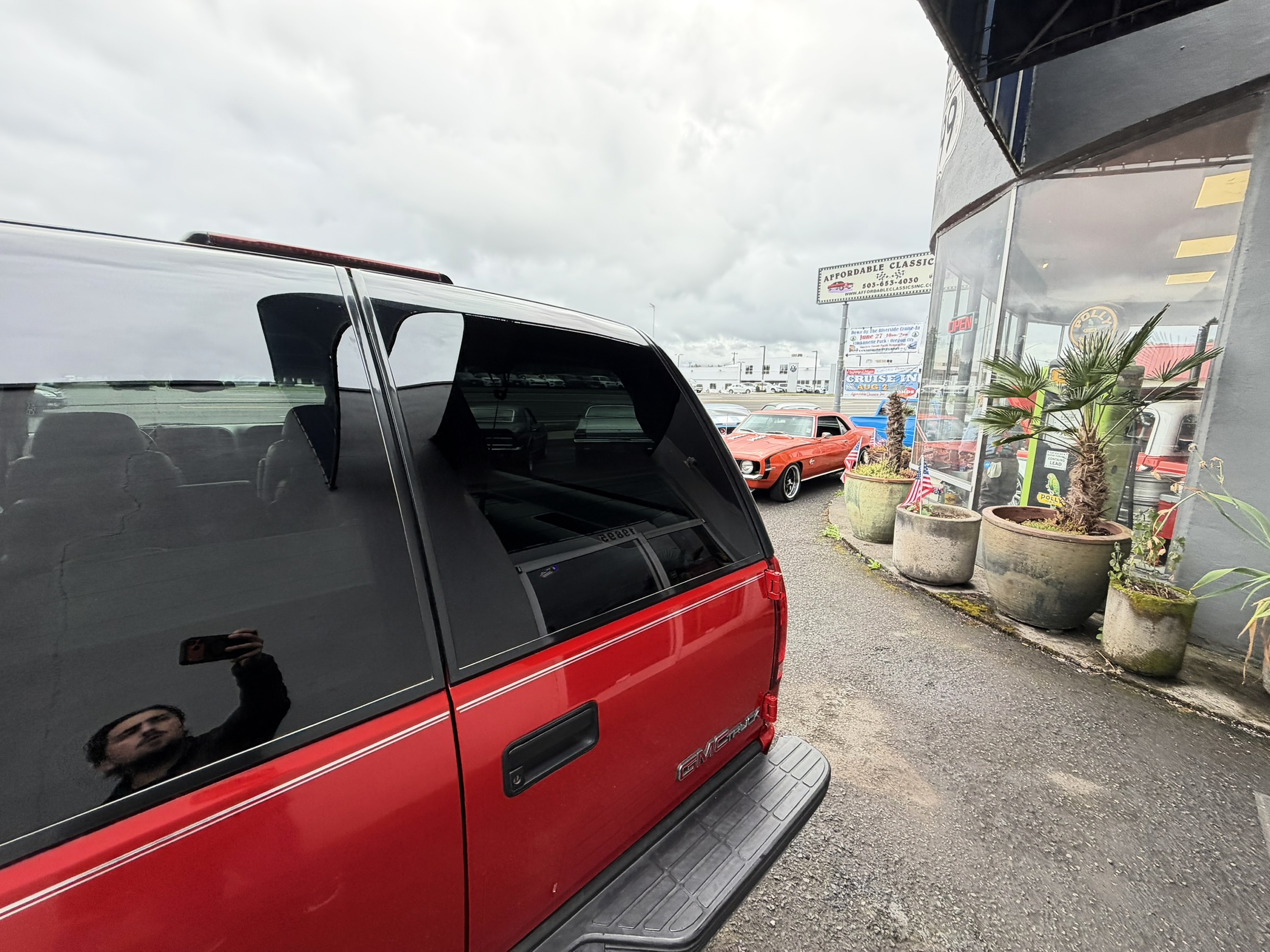 1997 GMC Suburban SL - Photo 162