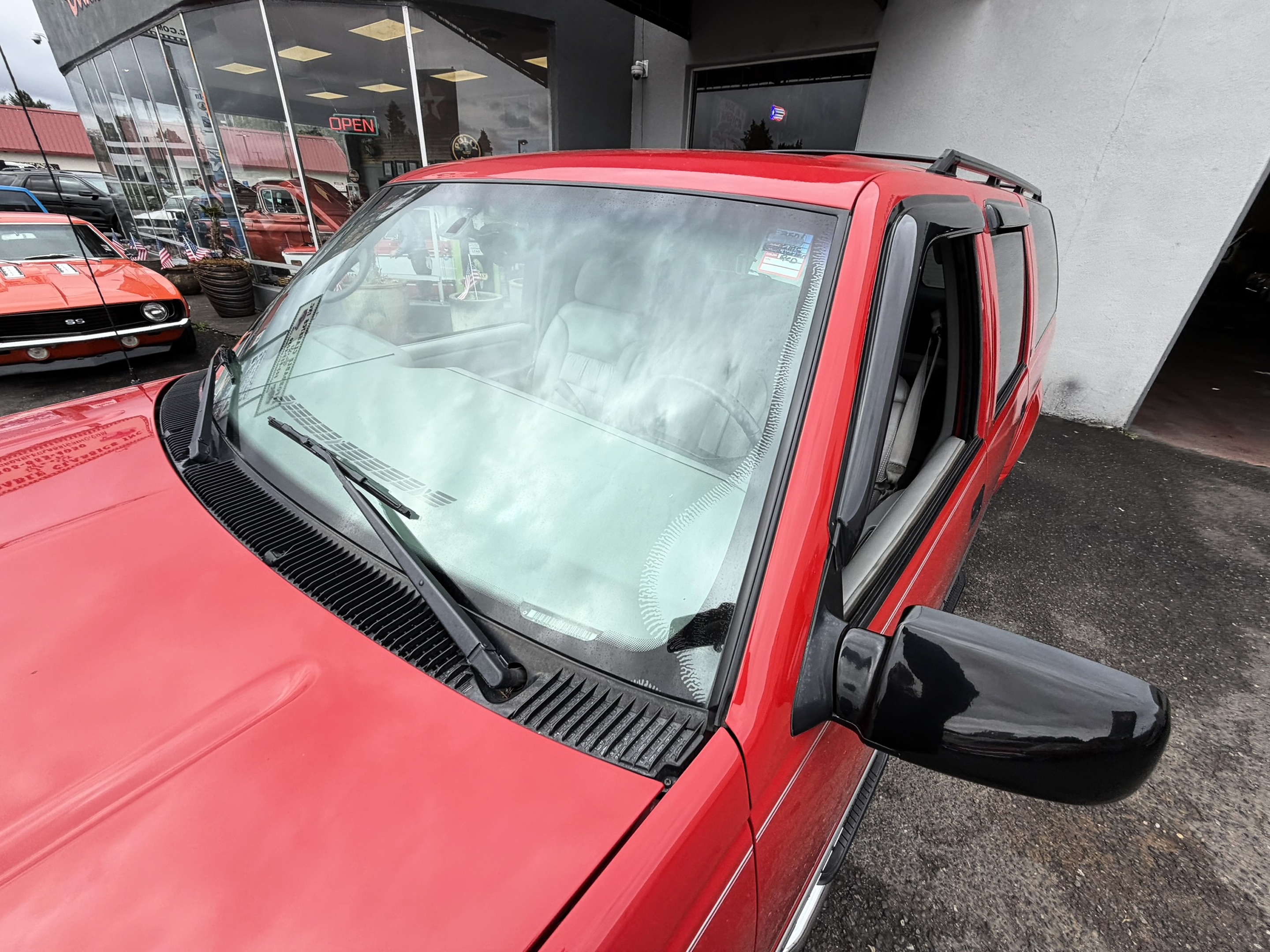 1997 GMC Suburban SL - Photo 178