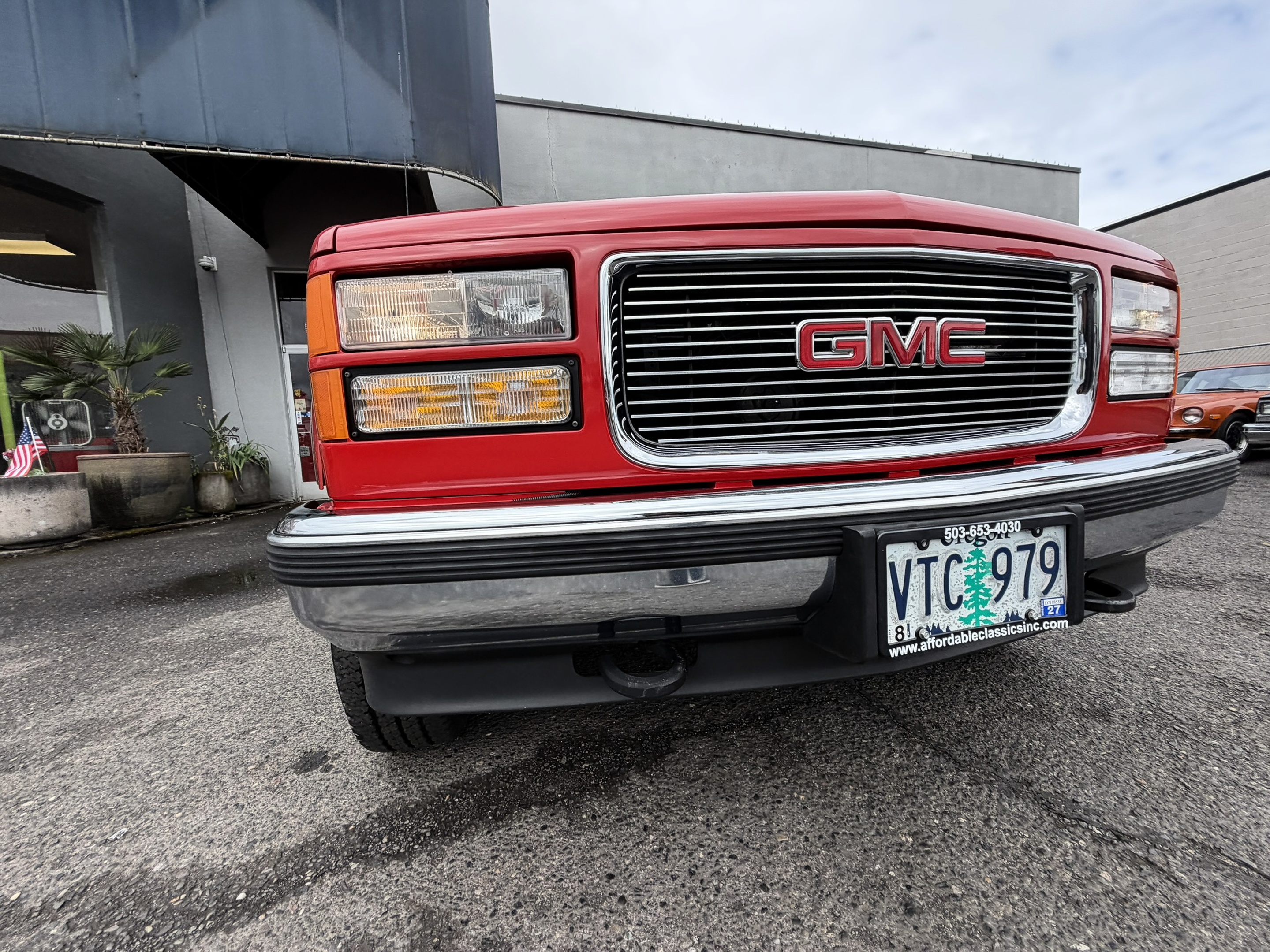 1997 GMC Suburban SL - Photo 183