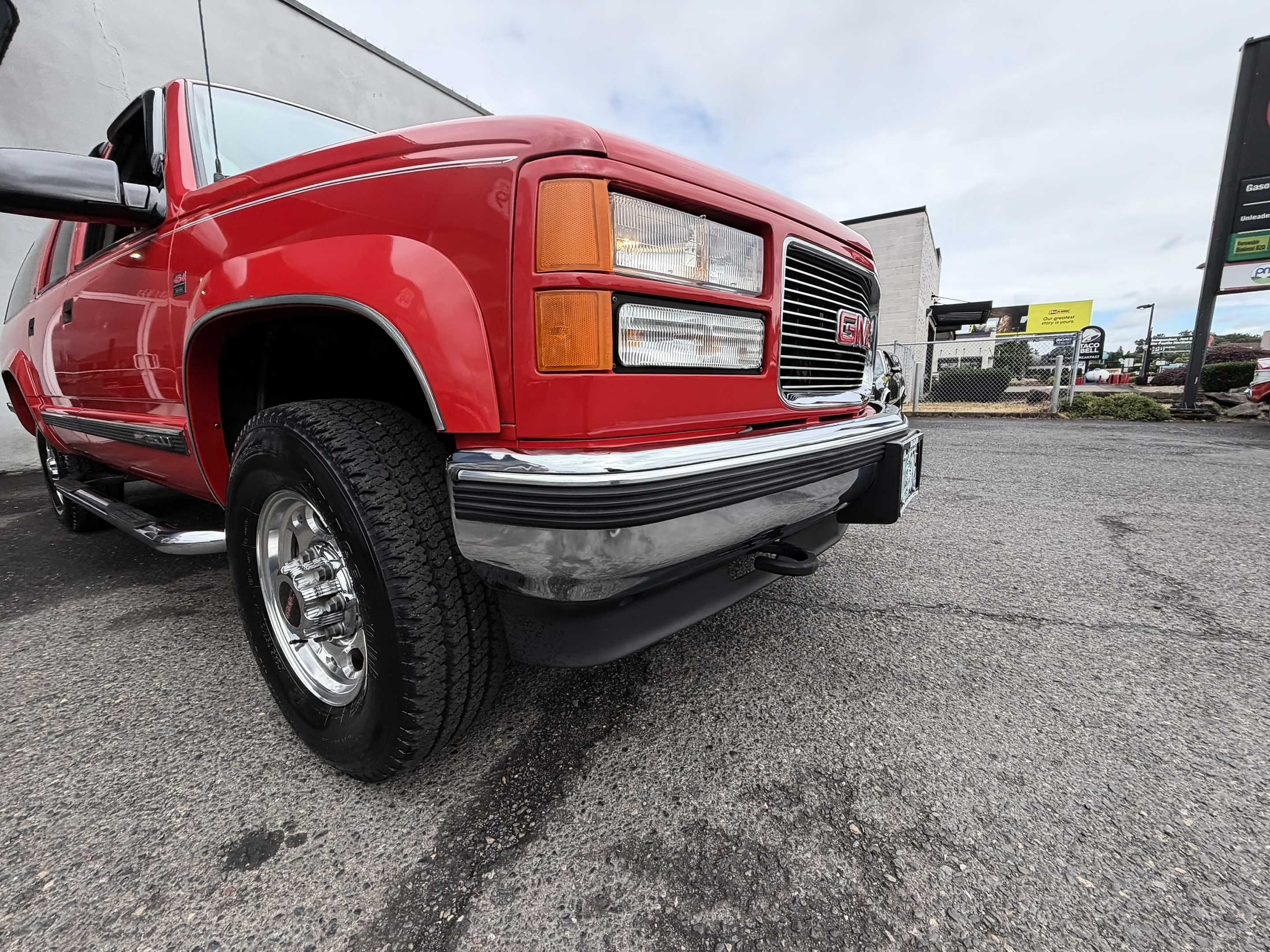 1997 GMC Suburban SL - Photo 184