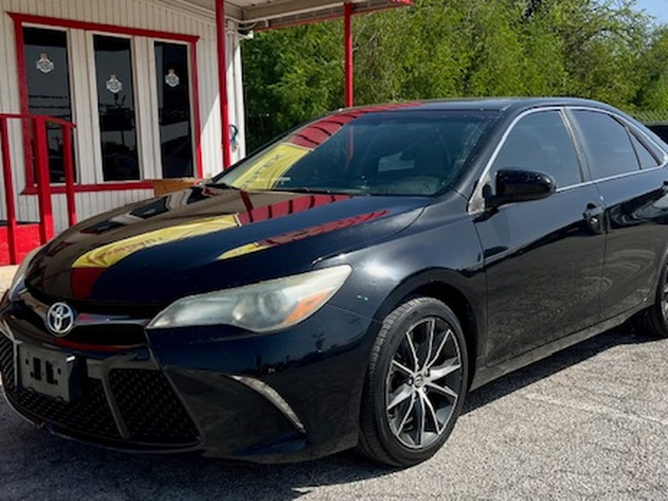 2015 Toyota Camry Xse