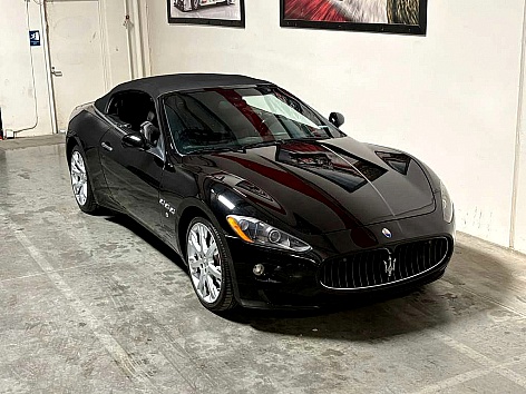 2010 Maserati GranTurismo Base's photo