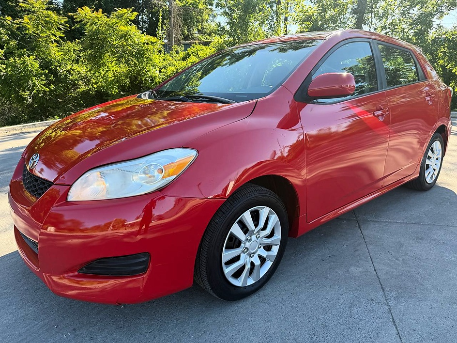 2009 Toyota Matrix Base AT's photo
