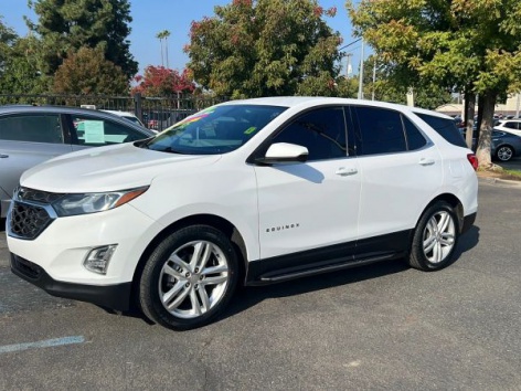 2019 Chevrolet Equinox LT's photo