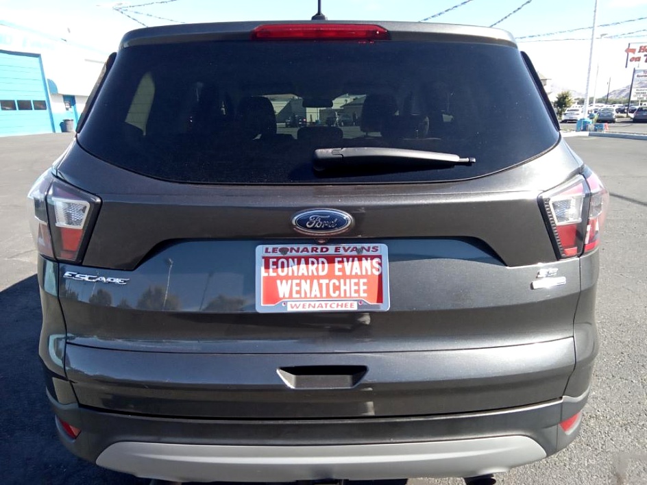 2017 FORD ESCAPE SE 4WD Leonard Evans Used Car Superstore