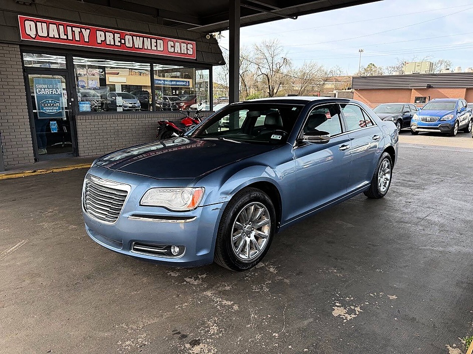 2011 Chrysler 300