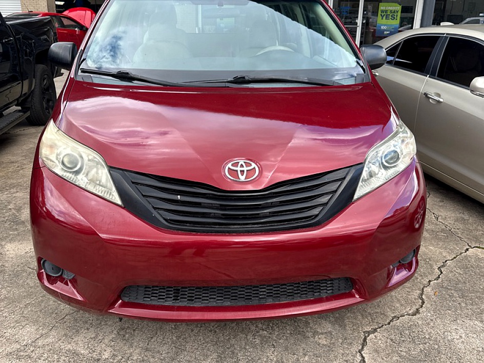 2014 Toyota Sienna L