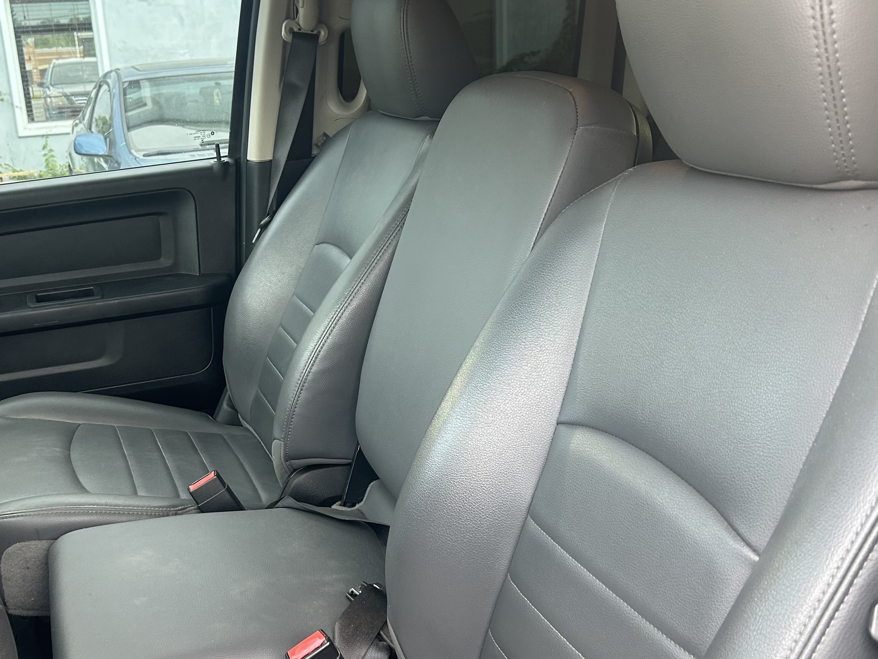 2018 RAM Ram 1500 Pickup Tradesman - Photo 28