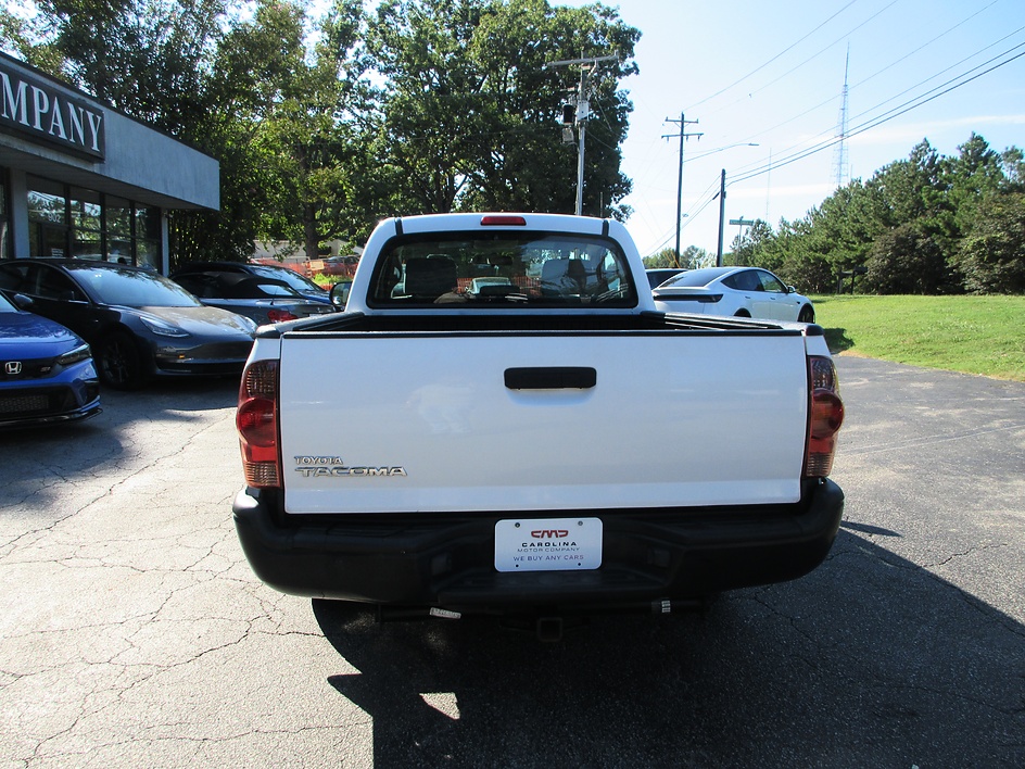 Toyota Tacoma photo 6