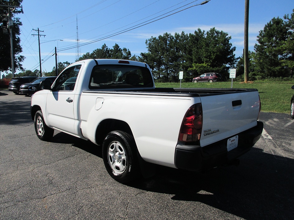 Toyota Tacoma photo 7
