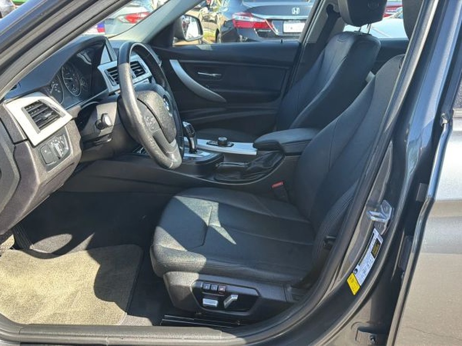 2017 BMW 3 SERIES 320I SEDAN 4D