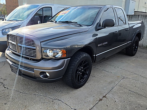 2004 Dodge Ram 1500 Pickup SLT