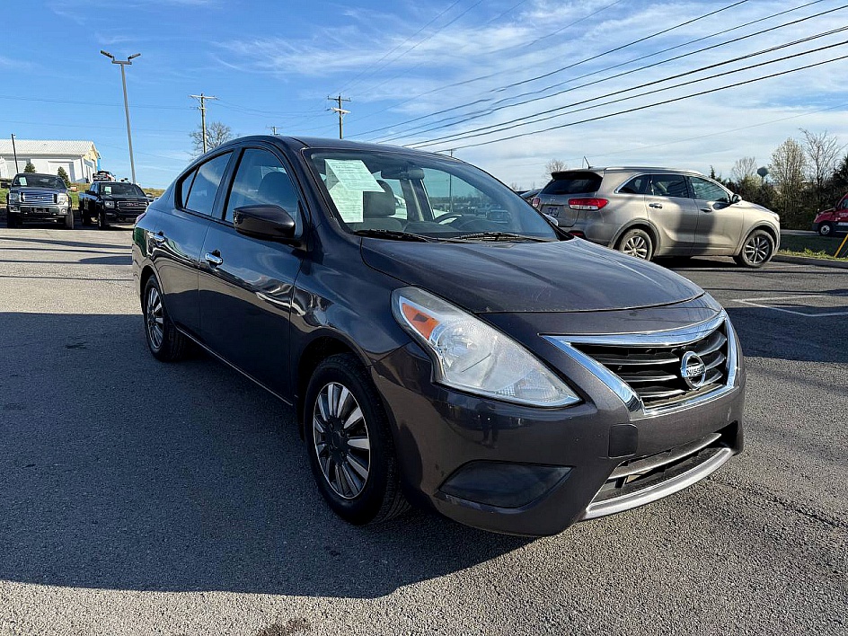 2015 Nissan Versa Sedan