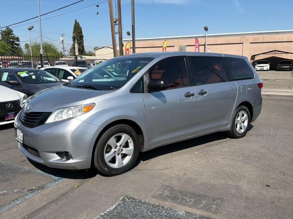 2017 Toyota Sienna L